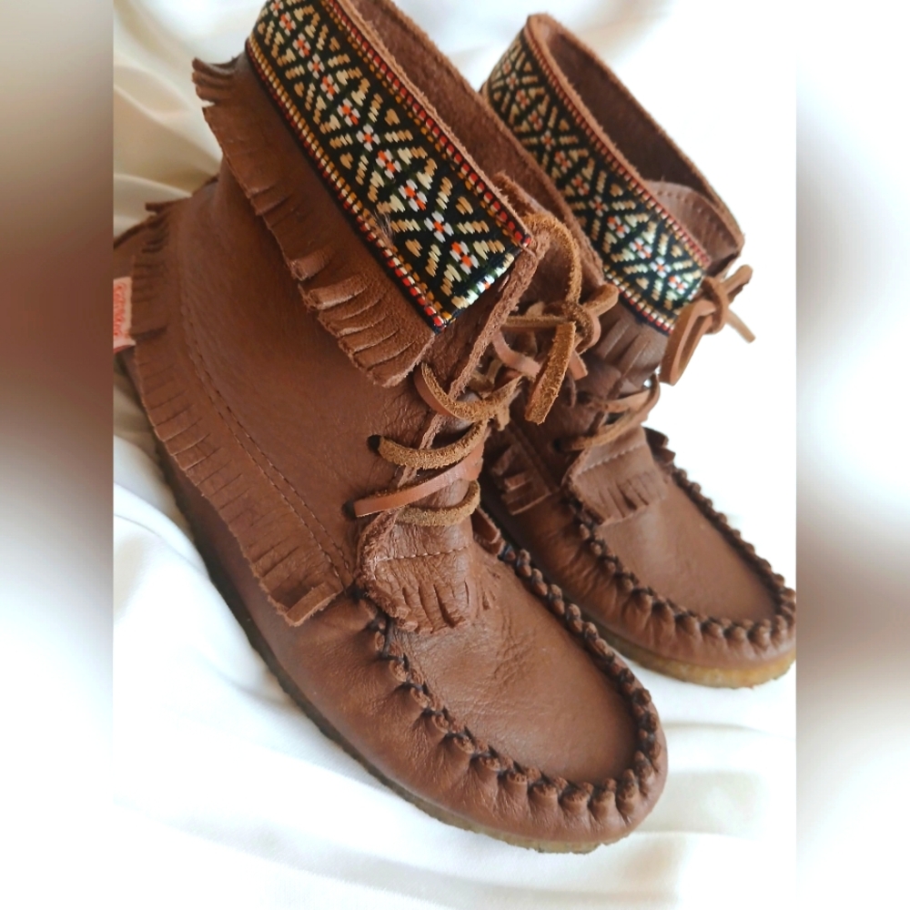 SOFTMOC Children's Mocassins Sz 5 Brown Leather